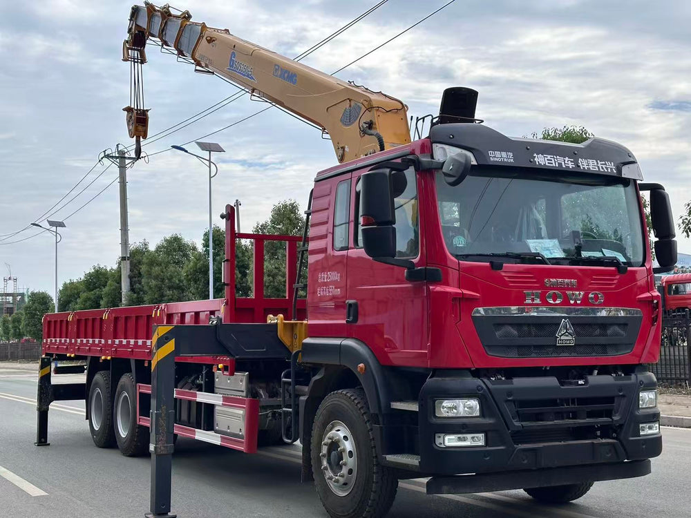 HOWO TX 320 6x4 Truck Mounted XCMG 14 Ton Crane