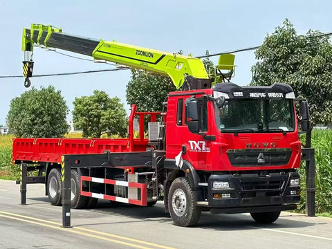 Howo TX 6x4 with MAN 350 Engine - Zoomlion 14-ton Truck-mounted Crane