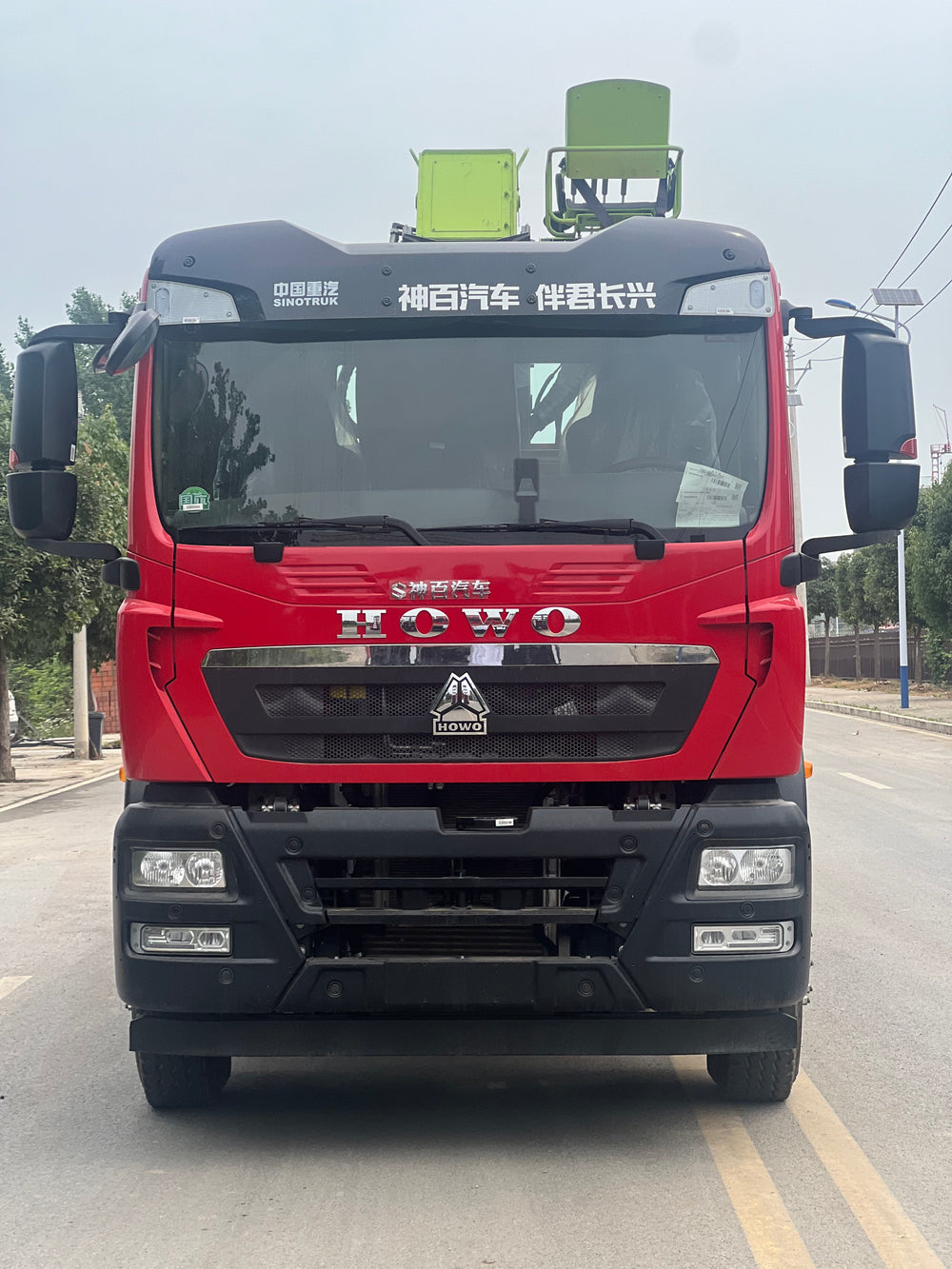 Howo TX 6x4 Zoomlion 14T 5-section Boom Truck Mounted Crane