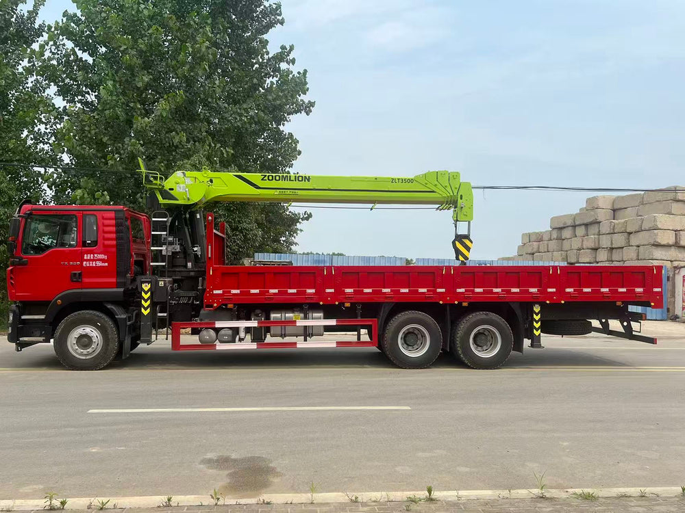Howo TX 6x4 Zoomlion 14T 5-section Boom Truck Mounted Crane