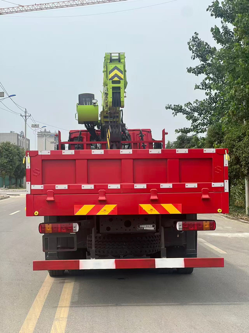 Howo TX 6x4 Zoomlion 14T 5-section Boom Truck Mounted Crane
