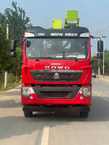 Howo Single‑axle 240HP Zoomlion 10‑ton Truck‑mounted Crane