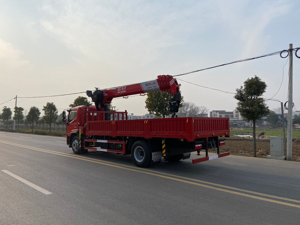 Dongfeng Dolica K9 4x2 Truck‑Mounted Crane