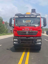 HOWO 8×4, Weichai 380HP, XCMG 14-ton Truck-mounted Crane