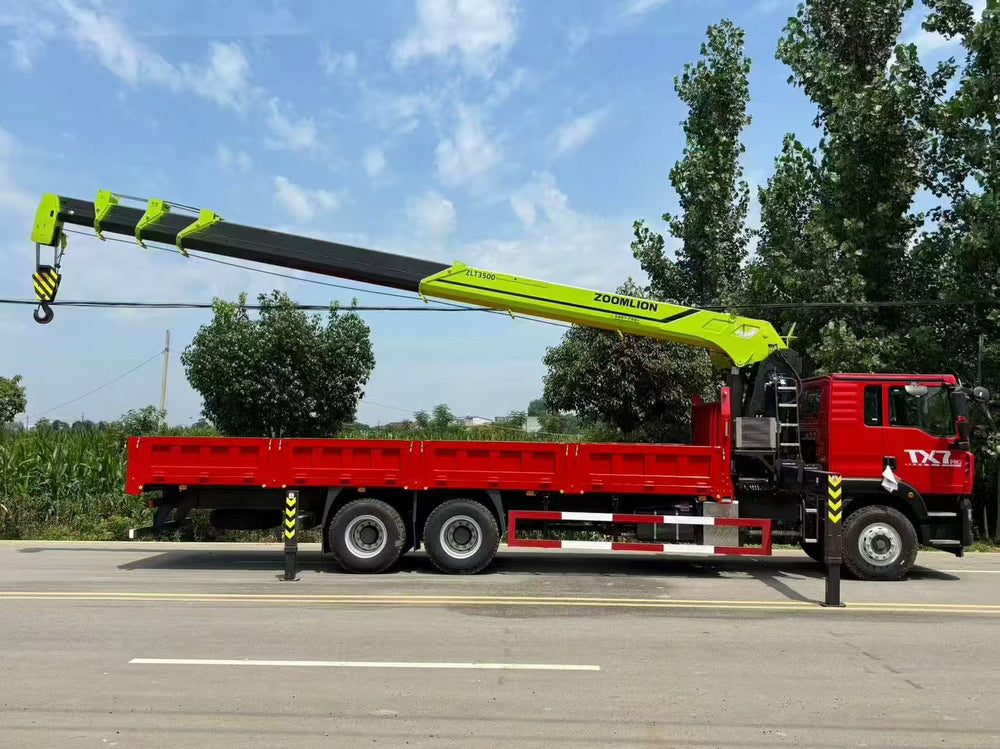 Howo TX with MAN 350HP Engine‑Zoomlion 14‑ton Truck‑Mounted Crane