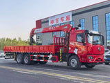 Dongfeng Jincheng K5S 8×4 Crane Truck – Changxing 12T 5-Section Synchronous Telescopic Crane