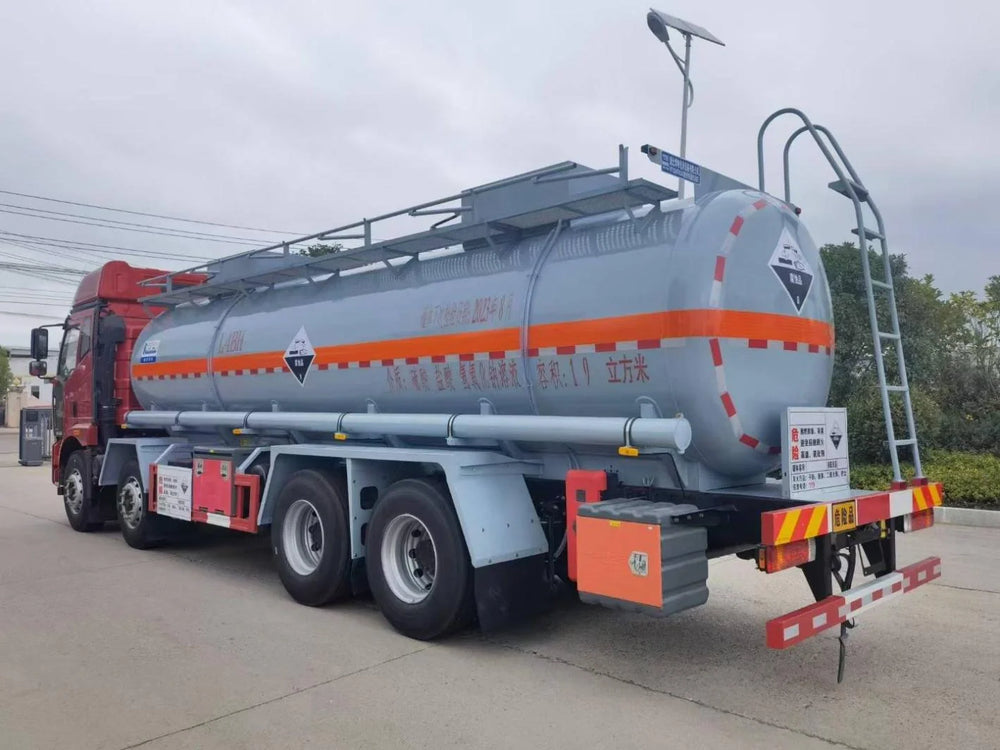 40-60 cubic chemical liquid transport truck