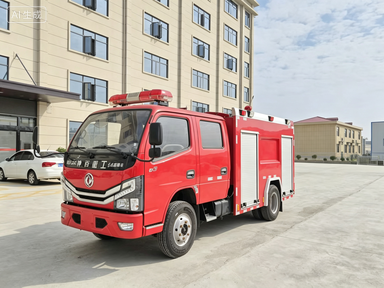 Dongfeng 2.5m³ Water Tank Fire Truck
