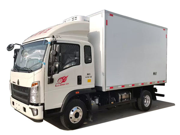 HOWO 4X2 Refrigerator Truck van length 4m